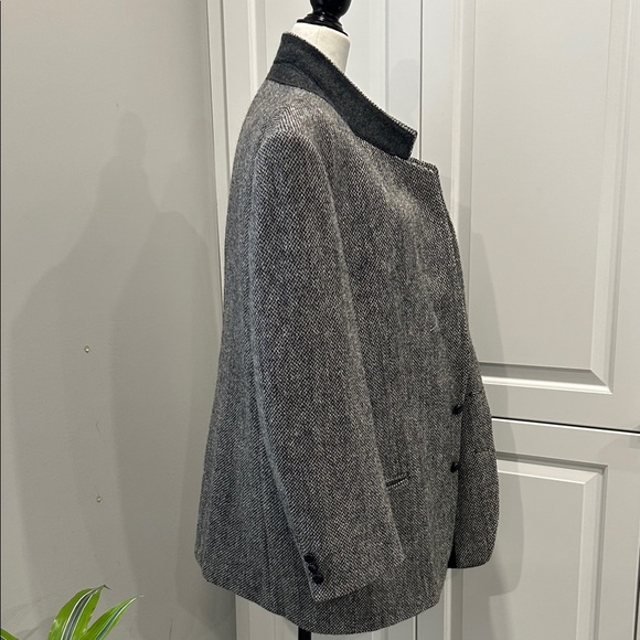 Elegant Charcoal Blazer for Men wool - Picture 2 of 13